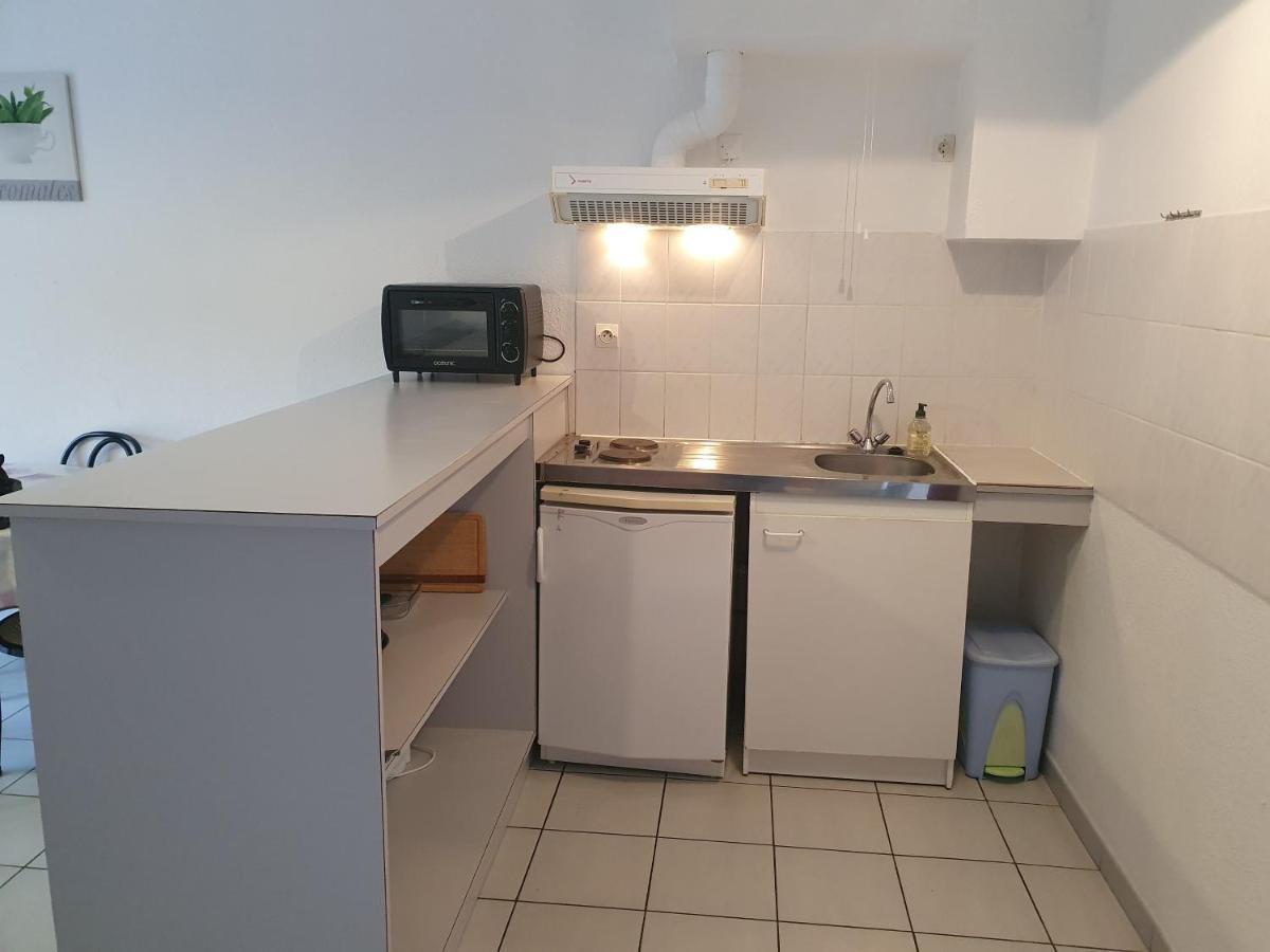 Gites Boulle Meyras Buitenkant foto
