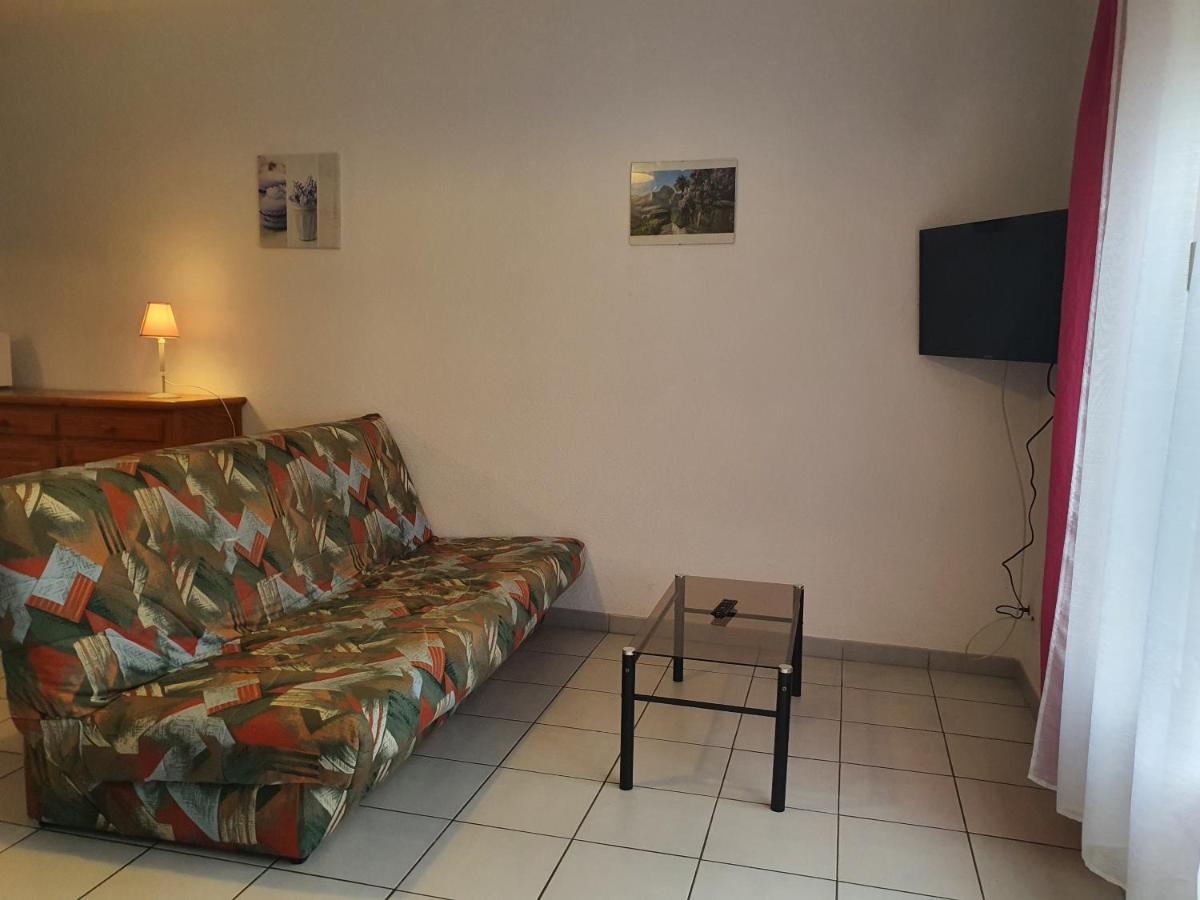 Gites Boulle Meyras Buitenkant foto